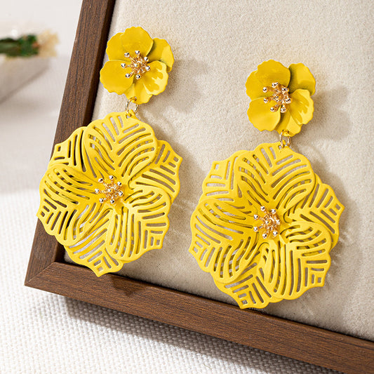 Daisy Droplets Earrings